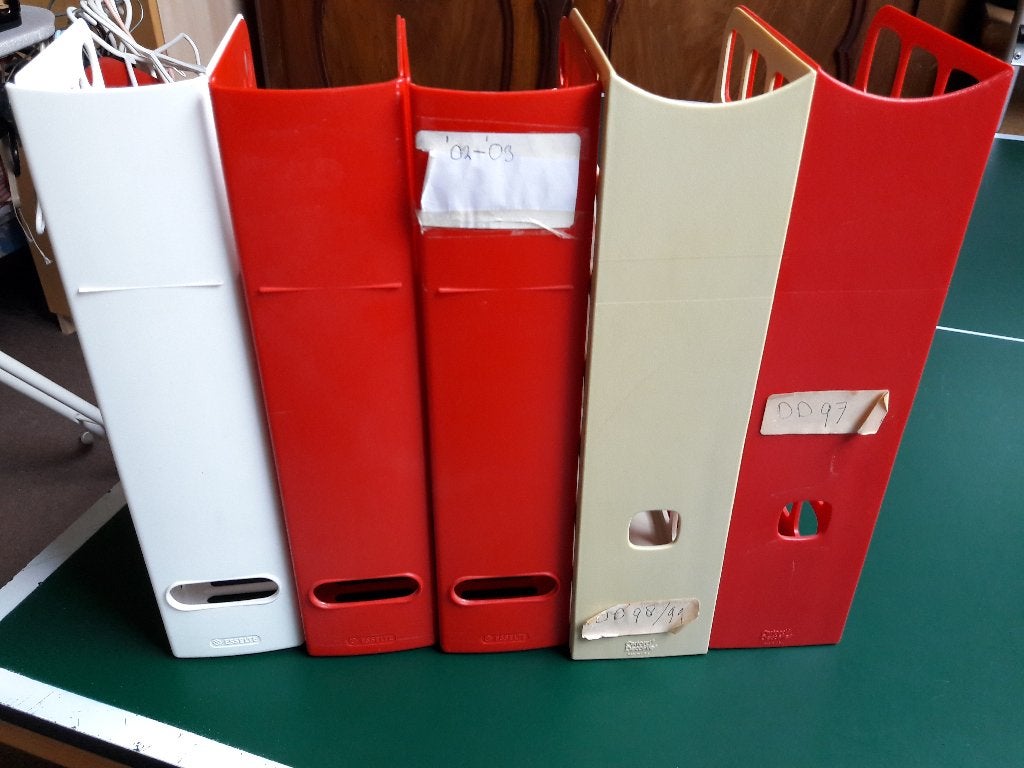 6 tijdschriftenbakken, kunnen ook per stuk gekocht worden., Diversen, Ophalen of Verzenden