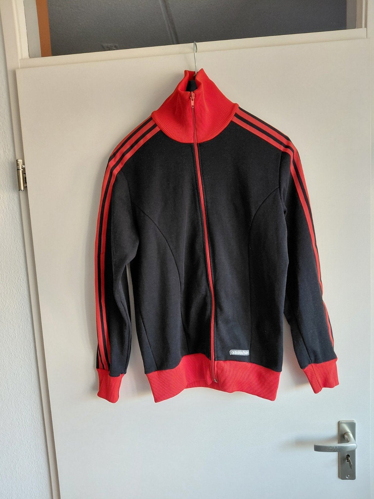 Vintage 70s adidas jasje maat s unisex, Zwart, Ophalen of Verzenden, Adidas, Voetbal