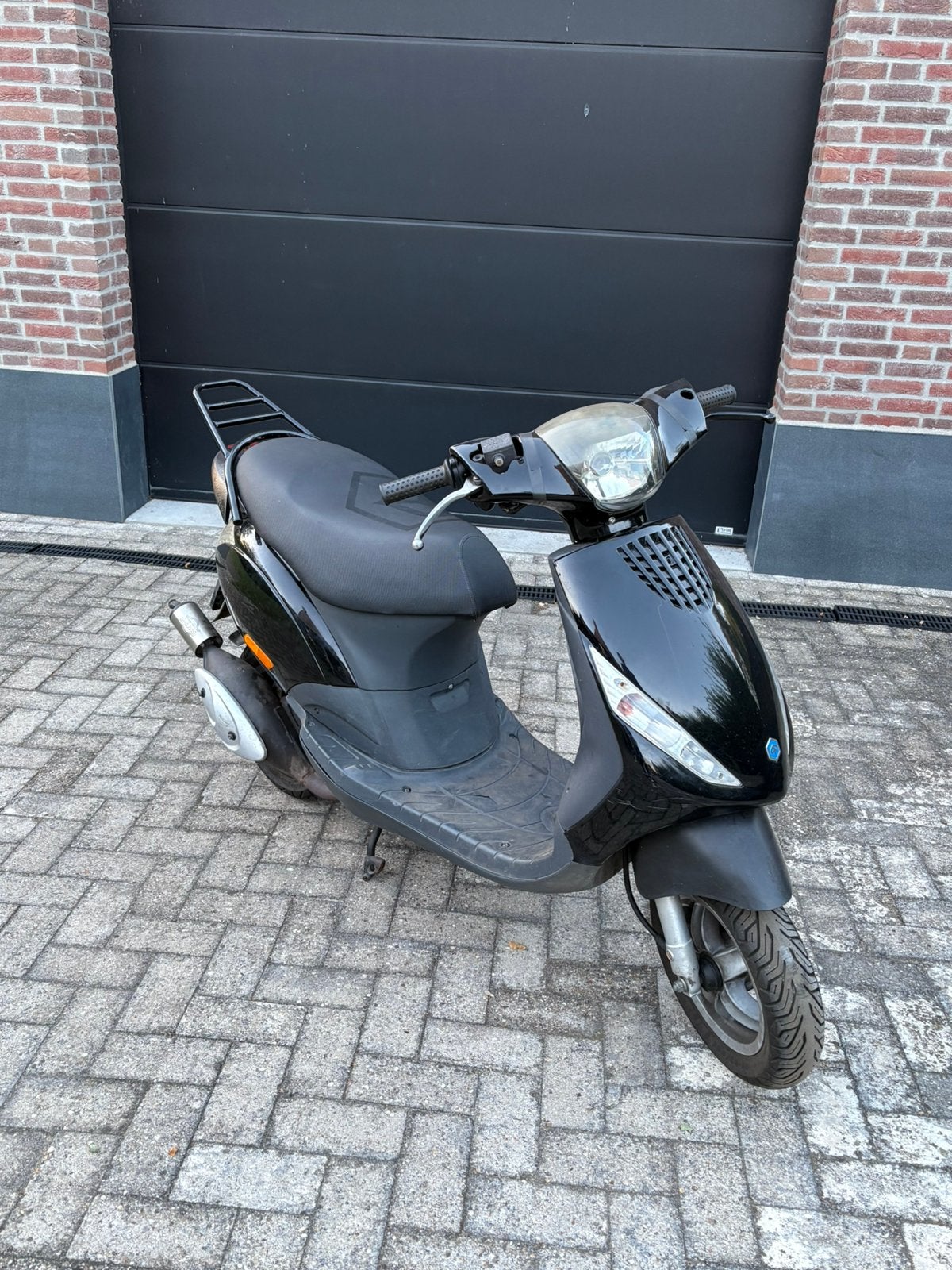 Piaggio zip 70cc 2t, Fietsen en Brommers, Ophalen, Zo goed als nieuw, Tweetakt, Zip