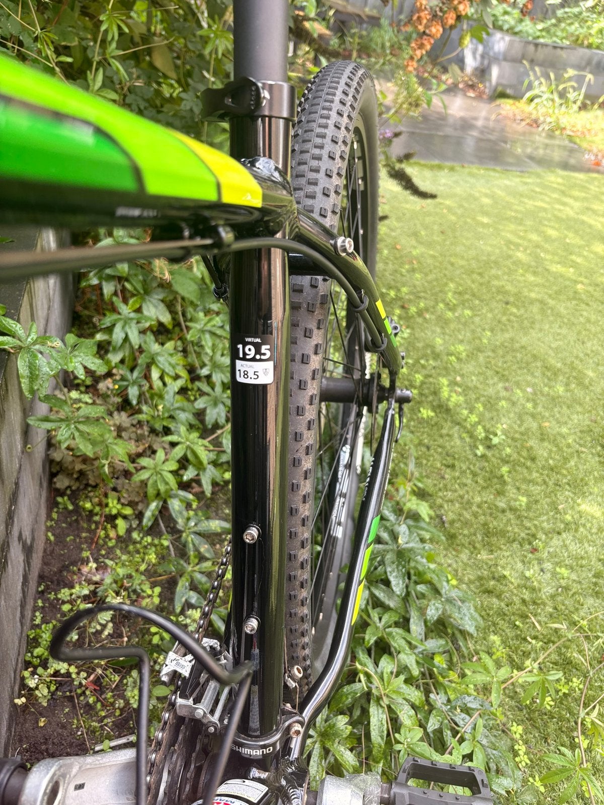 Foto 6 van Trek mountainbike zo goed als nieuw