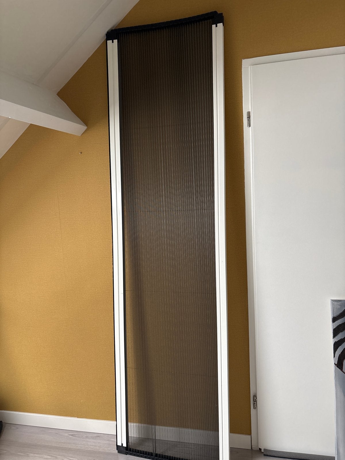 Hordeur plissé - zwart gaas, wit frame, Kunststof, 80 tot 100 cm, Hordeur, Ophalen of Verzenden
