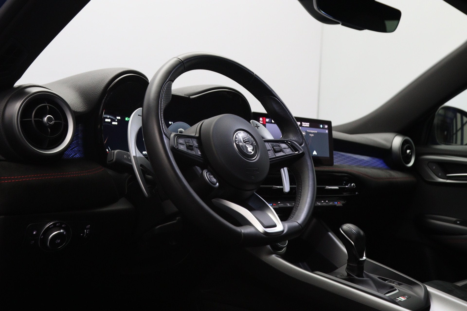 Alfa Romeo Tonale 1.3 Ibrida Plug-In Q4 Veloce 270 PK, Adap., Automaat, 12 maanden, 4 cilinders, Blauw