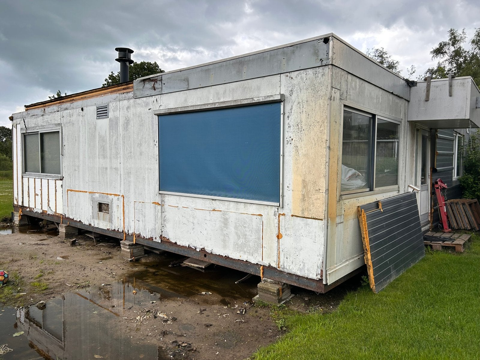 GRATIS af te halen: Woonunit 120m2 (Slechte staat), Ophalen, Gebruikt