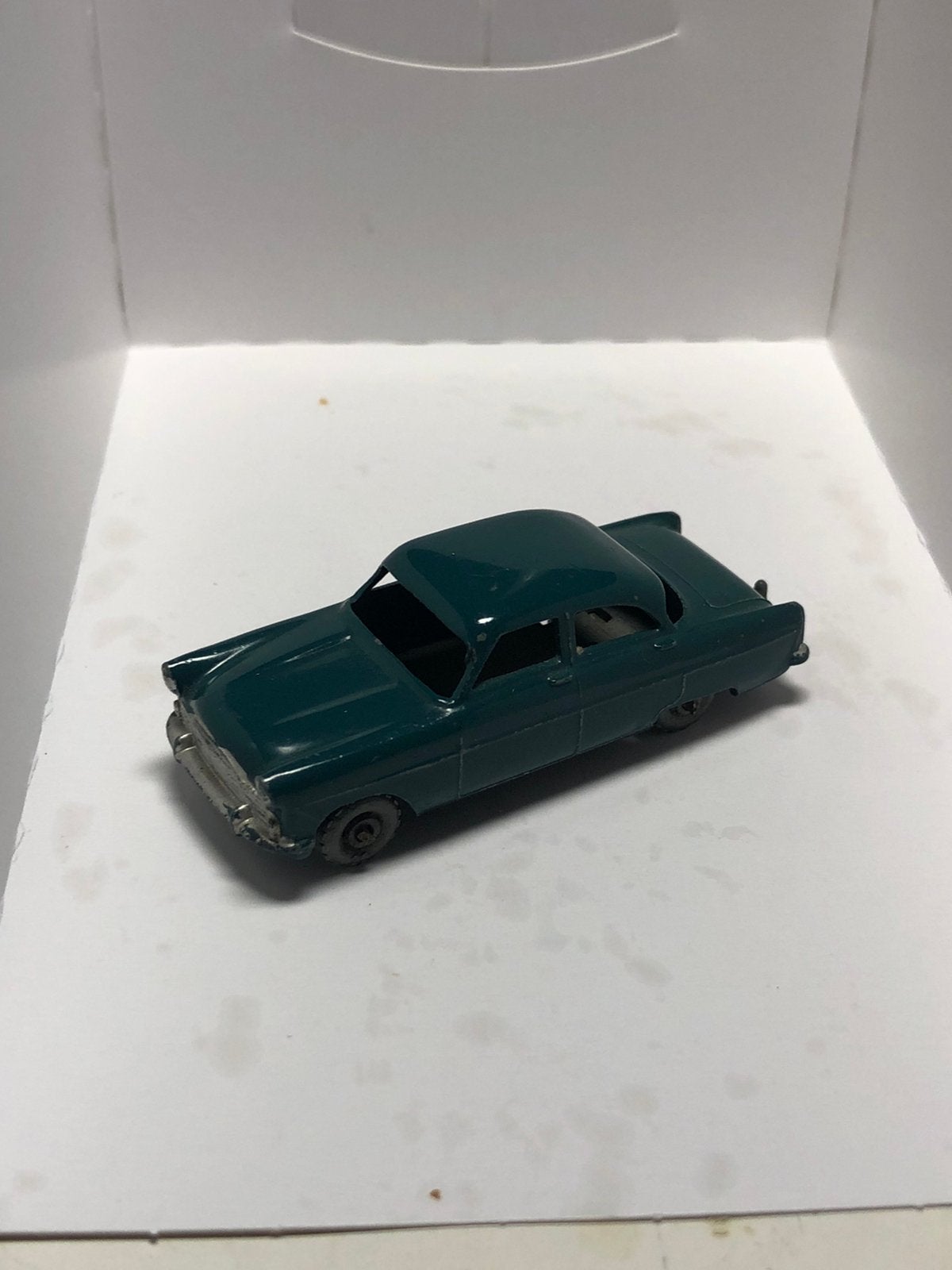 Matchbox Lesney 33a Ford Zodiac, Hobby en Vrije tijd, Modelauto's | 1:87, Ophalen of Verzenden, Zo goed als nieuw, Auto, Matchbox