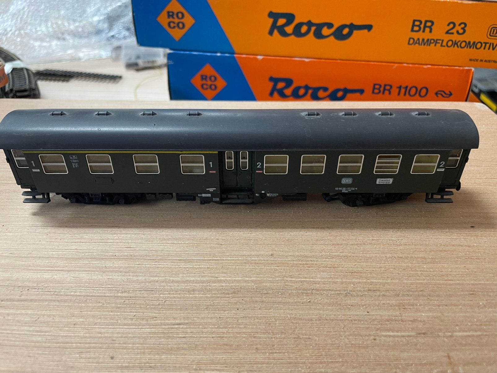 Keurig nette personen wagon vsn Roco, Hobby en Vrije tijd, Gebruikt, Gelijkstroom, Wagon, Ophalen of Verzenden