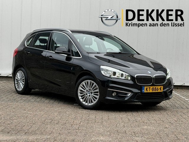 BMW 2 Serie Active Tourer 225xe Centennial High Executive me, Auto's, BMW, Automaat, 136 pk, Gebruikt, Euro 6