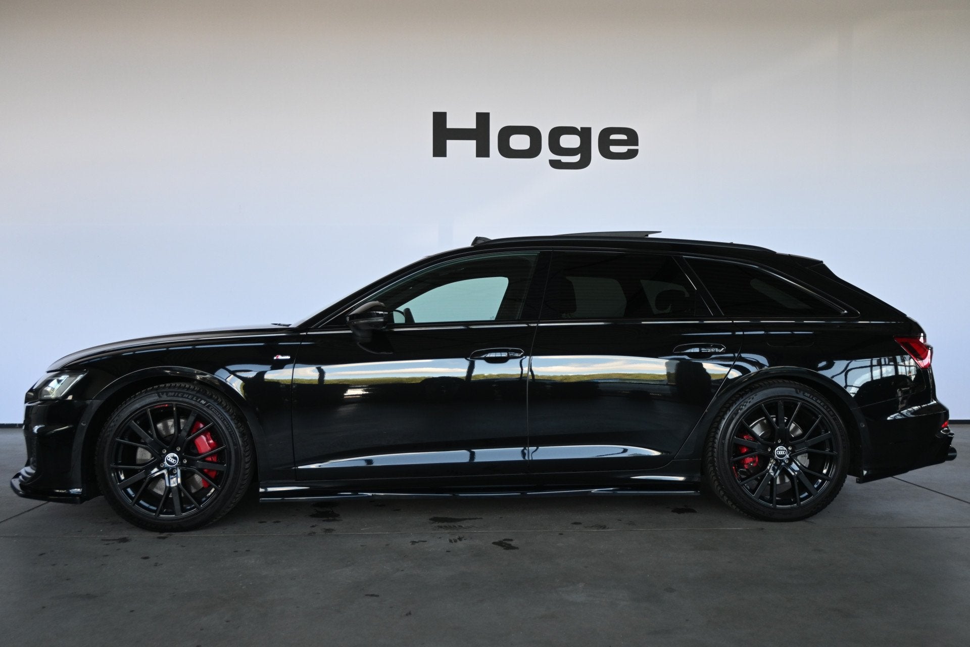 Audi A6 Avant 55 TFSI e Quattro 367PK Competition S-line Max, 14 kWh, Gebruikt, 4 cilinders, Zwart