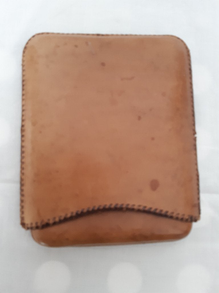 Leren hoesje, etui, sigaretten ?, 2 delen, antiek, Ophalen of Verzenden
