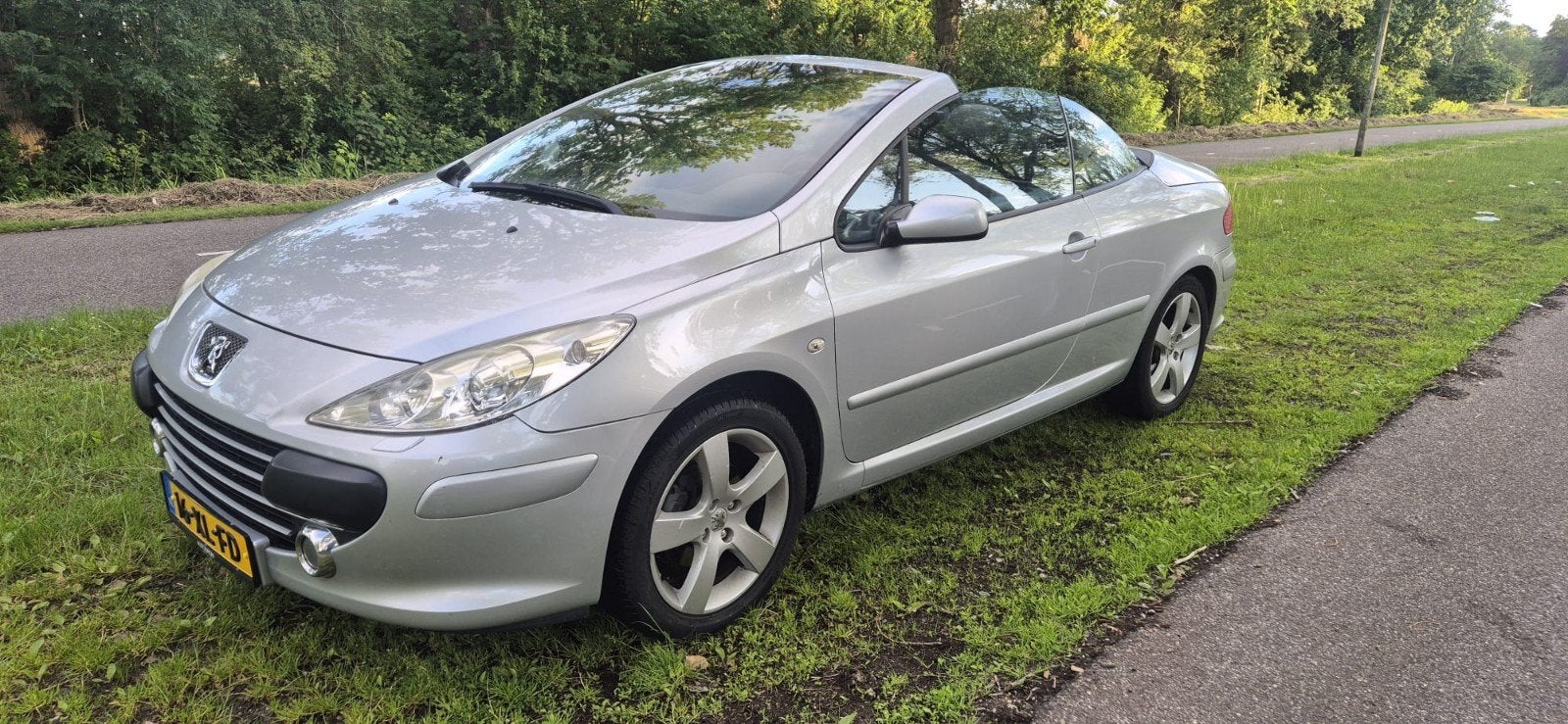 Peugeot 307 2.0 16V CC AUT 2007 Grijs facelift model, 4 cilinders, Cabriolet, 4 stoelen, Origineel Nederlands