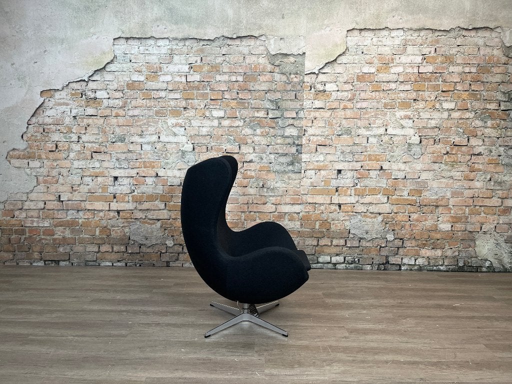 Fritz Hansen Egg Chair bij TheReSales, Ophalen, Design, 75 tot 100 cm, Zo goed als nieuw