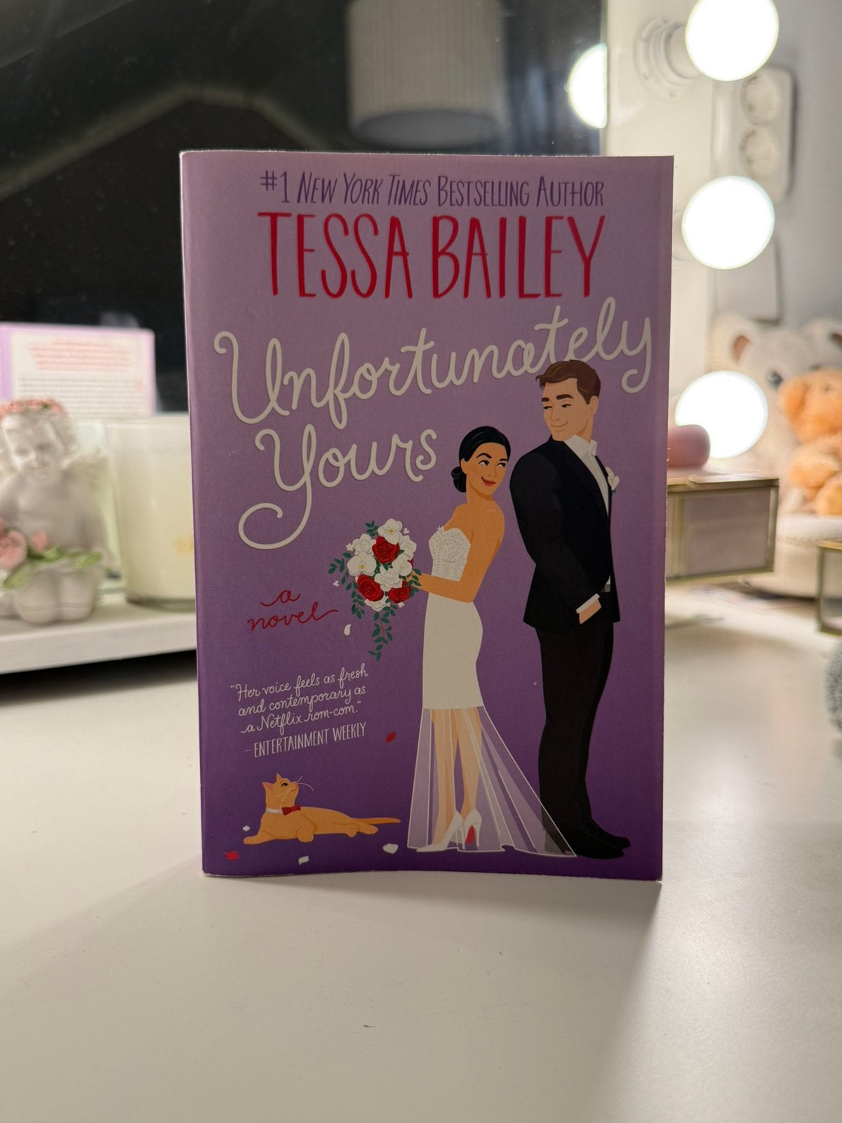 Unfortunately yours- Tessa Bailey., Ophalen, Zo goed als nieuw