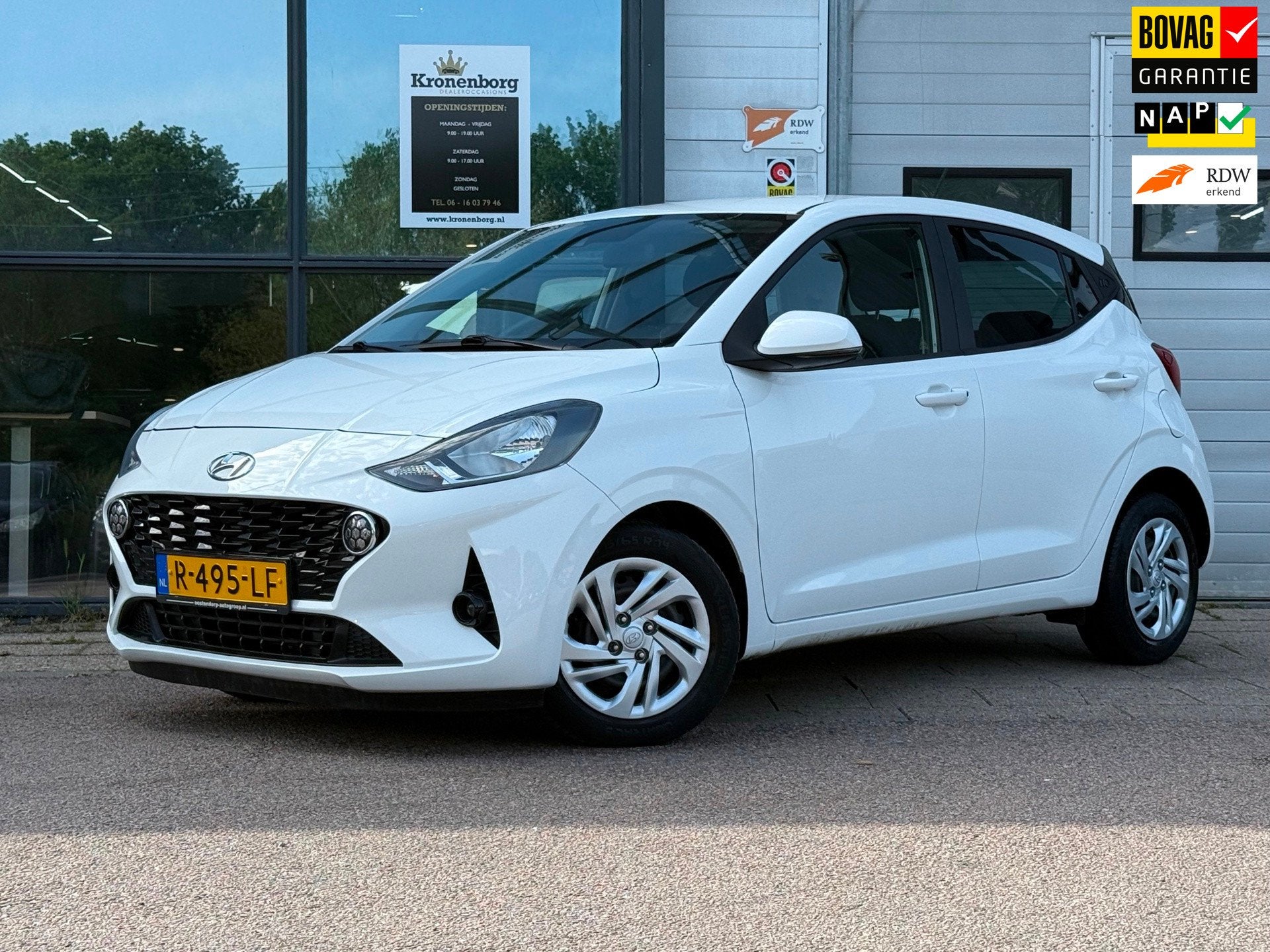 Hyundai I10 1.0 CARPLAY| NAP| CRUISECR, Voorwielaandrijving, Dealer onderhouden, Stof, Gebruikt