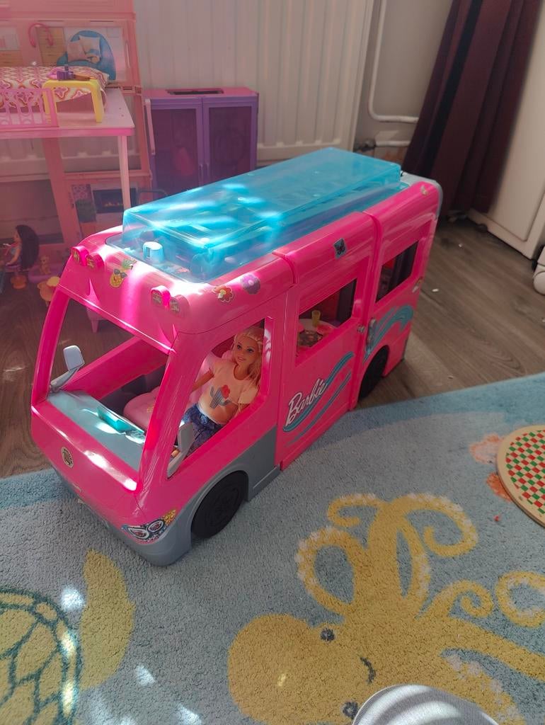 Barbie Camperbus met glijbaan en zwembad, Kinderen en Baby's, Ophalen