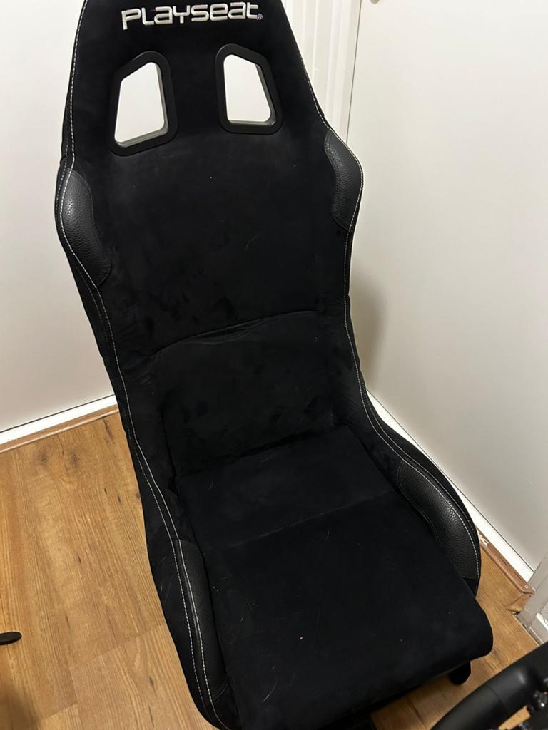 Playseat met Thrustmaster stuur en pedalen (Xbox), Ophalen, Zo goed als nieuw, Stuurtje of Sportattribuut