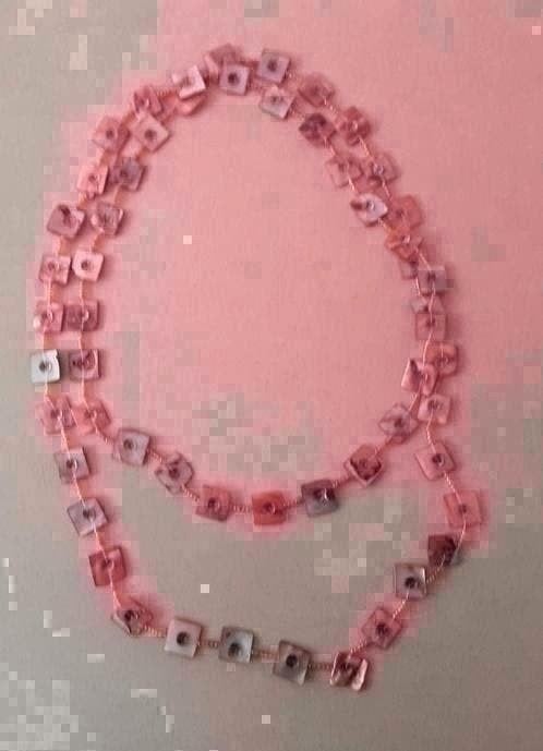 Kunststof Ketting 150 cm parelmoer, Ophalen of Verzenden, Zo goed als nieuw