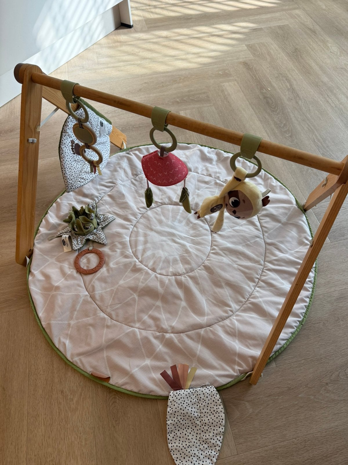 Speelkleed Tiny Love Gymini Safari zeer goede staat, Ophalen, Zo goed als nieuw