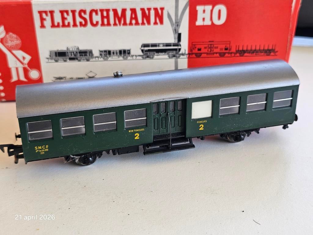 Modeltrein Ho fleischmann 5099 sncf wagon zgan in doos, Gelijkstroom, Fleischmann, Wagon, Ophalen of Verzenden