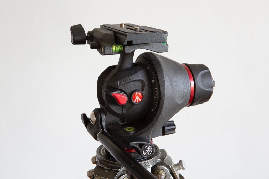 Statiefhoofd Manfrotto MH055M8-Q5, Manfrotto, Met balhoofd, Ophalen of Verzenden, Statiefkop
