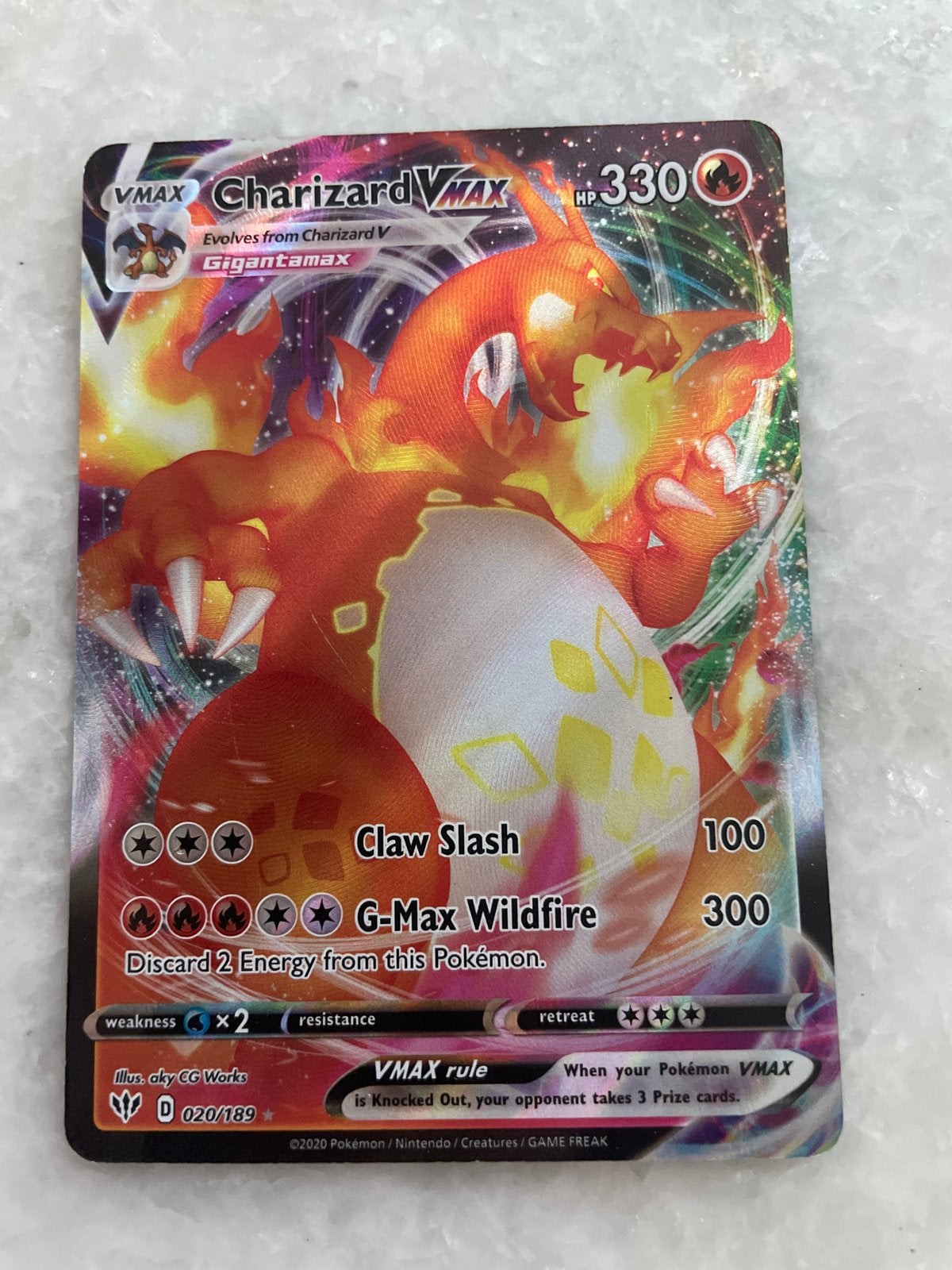 Charizard vmax 020/189, Ophalen of Verzenden, Zo goed als nieuw, Losse kaart