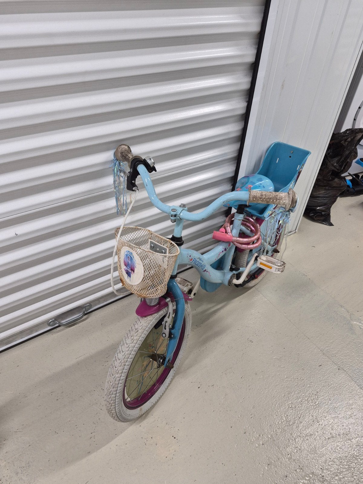 Frozen kinderfiets - Elza thema, Fietsen en Brommers, Fietsen | Kinderfietsjes, Terugtraprem, Ophalen of Verzenden, Frozen, 16 tot 20 inch