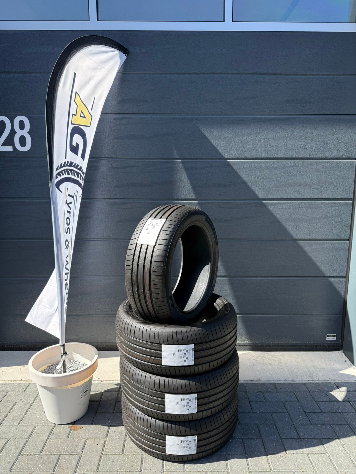 4x 235 45 R18 98Y Pirelli Cinturato P7 235 45 18 Nieuw, 18 inch, Nieuw, Ophalen of Verzenden, 235 mm
