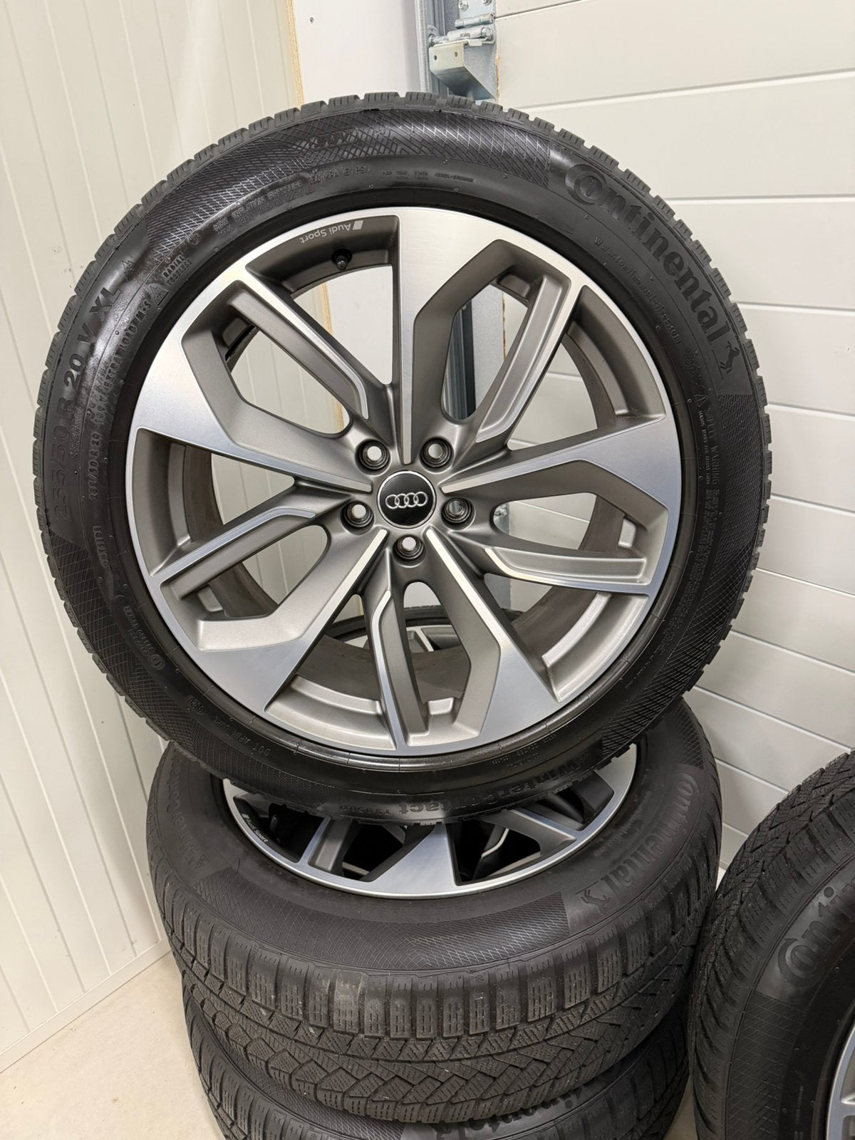 Originele Audi Q8 E-Tron velgen 20 inch winterbanden 5x112, Banden en Velgen, 20 inch, Winterbanden, Ophalen of Verzenden