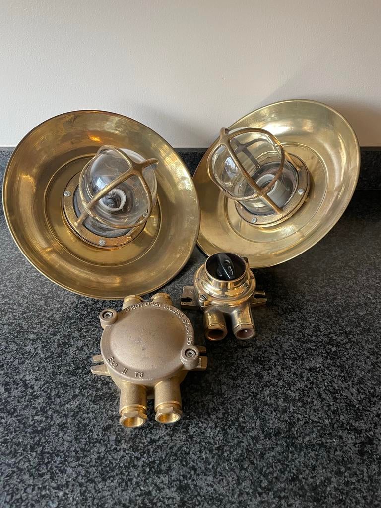 2 Messing Hanglampen met Lasdoos en Schakelaar, Ophalen of Verzenden, Gebruikt, Metaal, Minder dan 50 cm