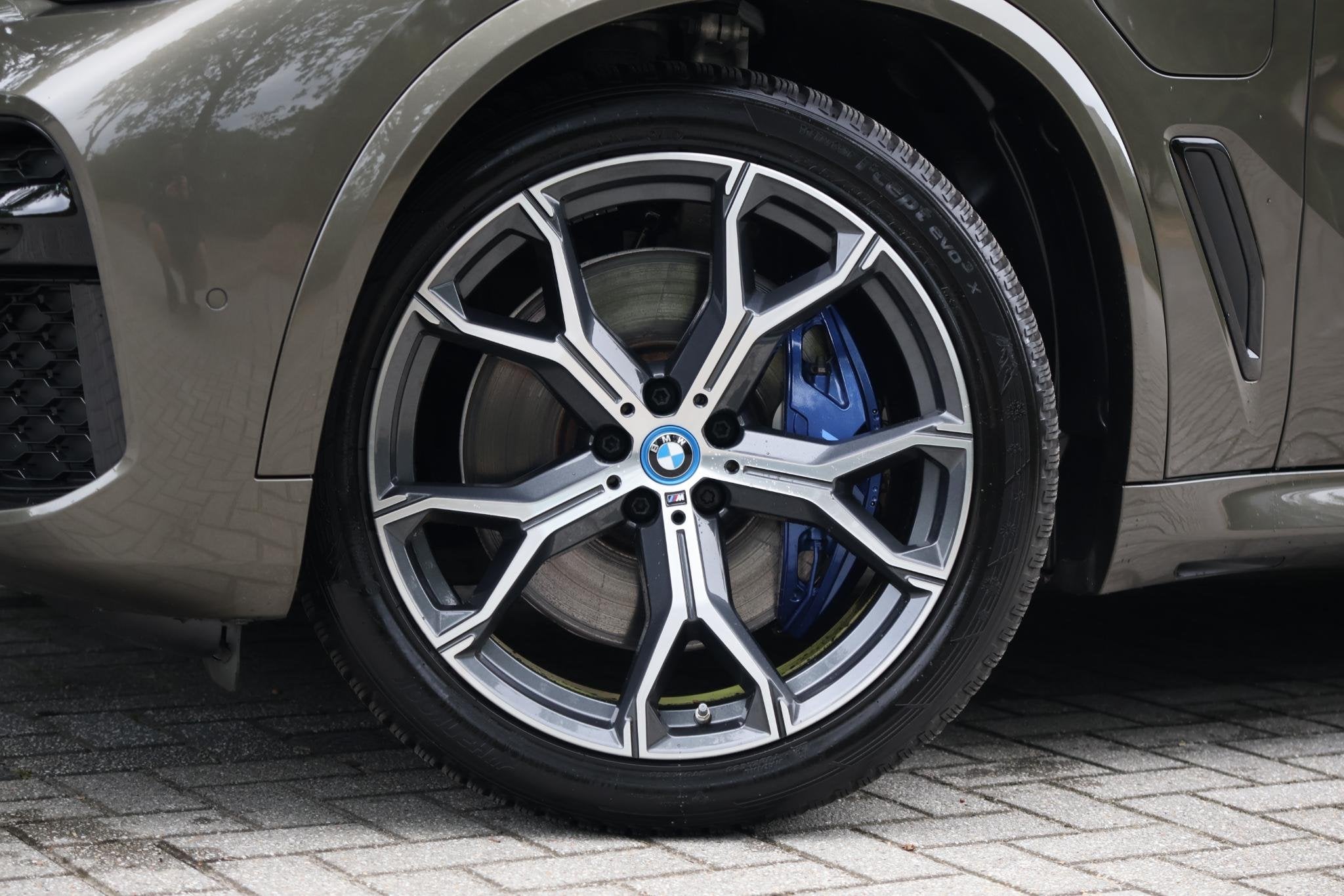 BMW X5 xDrive45e Executive M-Sport | HUD | Adap Cruise | Mem, Gebruikt, 394 pk, Vierwielaandrijving, Hybride Elektrisch/Benzine