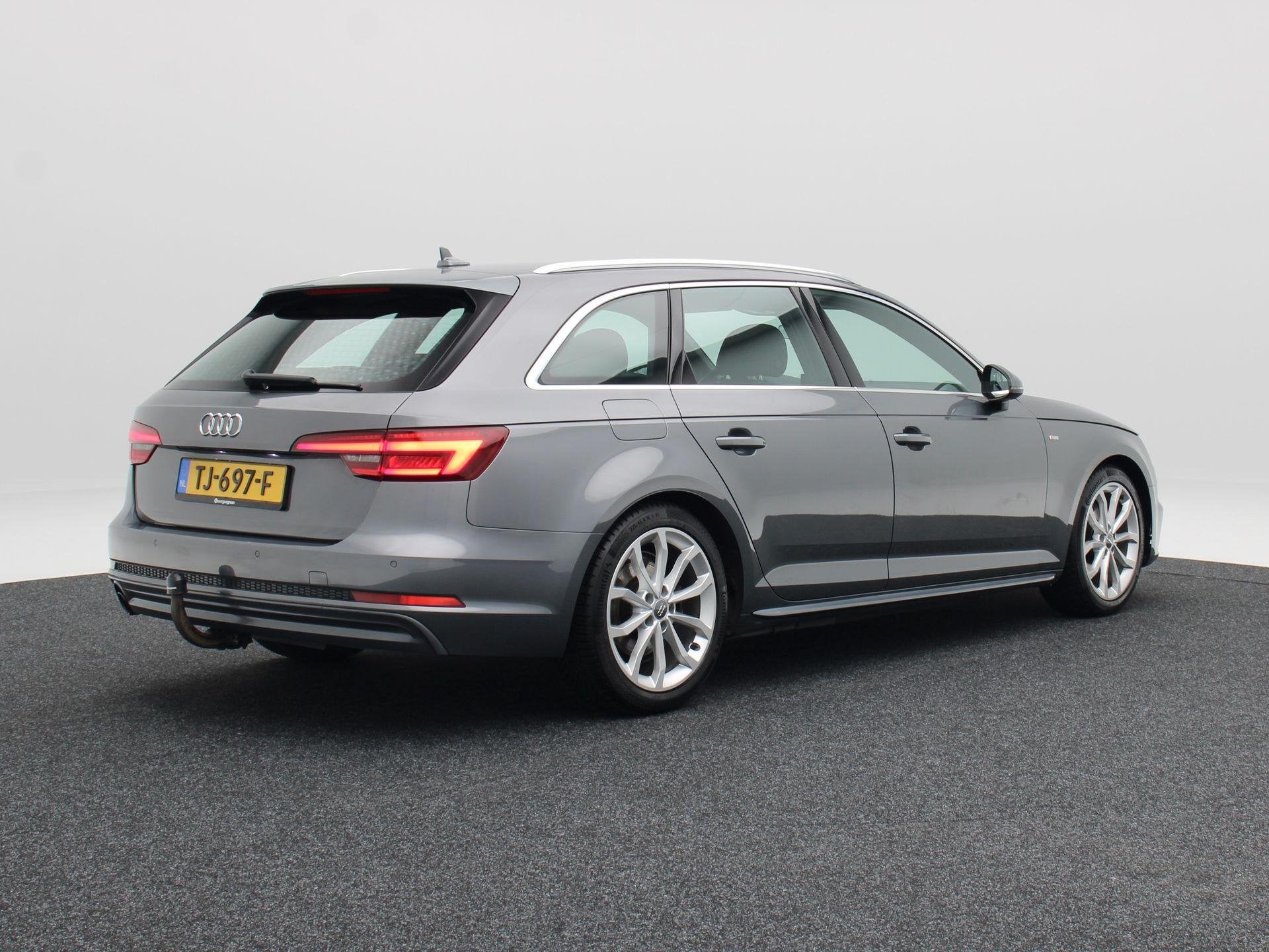 Audi A4 Avant 1.4 TFSi 150 Pk Automaat S-Line | Full LED | T, Auto's, Gebruikt, 4 cilinders, 150 pk, Origineel Nederlands