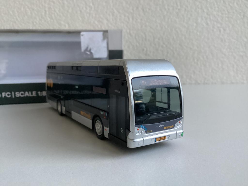 Van Hool A330 (QBuzz GD, lijn 61 Hoofdstation) 1:87 Nieuw, Ophalen of Verzenden, Nieuw, Bus of Vrachtwagen, Overige merken