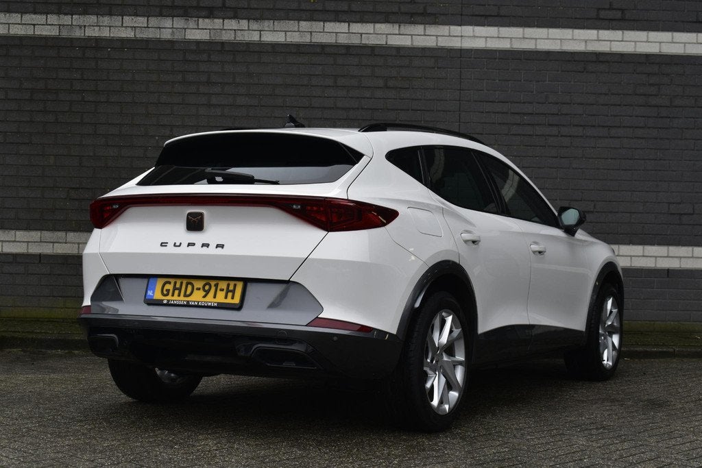 CUPRA Formentor 1.4 e-Hybrid Business SOH 96% Stuurverwarmin, Stof, Gebruikt, 4 cilinders, Formentor