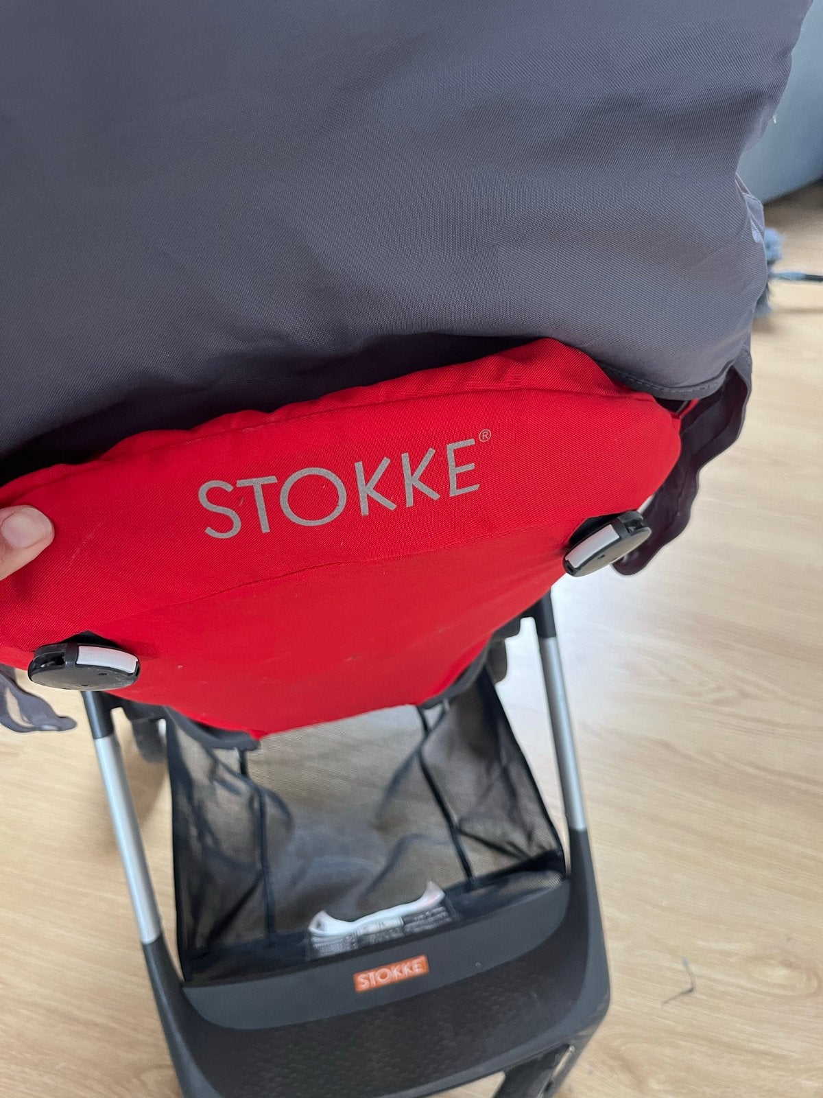 Stokke kinderwagen, rood, met regenhoes en parasol, Kinderen en Baby's, Ophalen, Gebruikt, Kinderwagen, Overige merken
