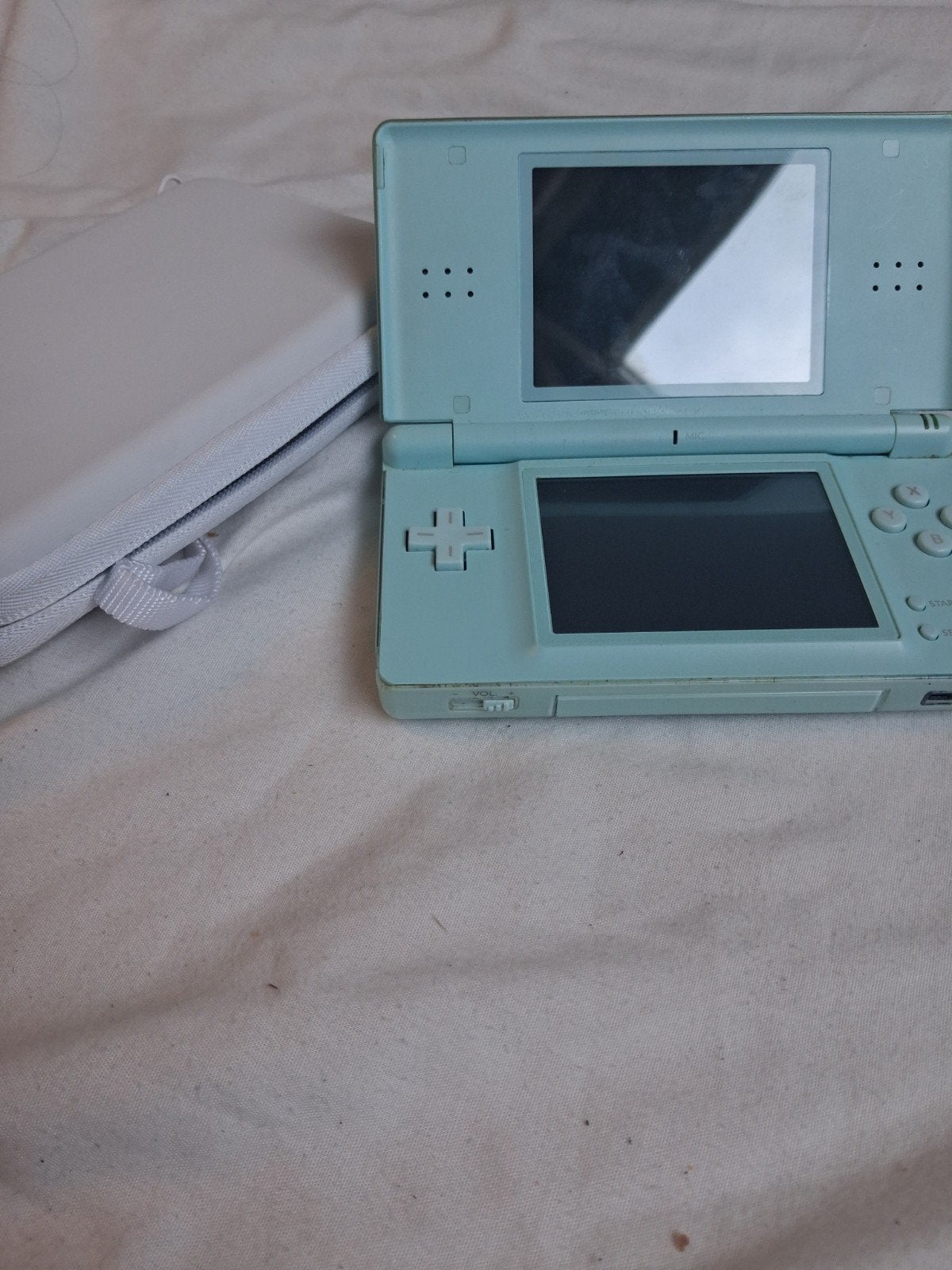 Nintendo DS Lite voor onderdelen  (lichtblauw), Gebruikt, Blauw, Ophalen of Verzenden, Met beschermhoes of tas