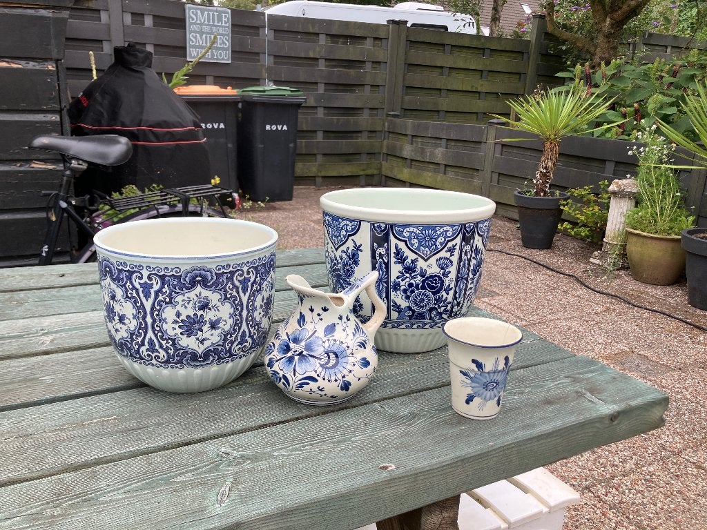 Delfts Blauw set: 2 bloempotten, schenkkan en beker, Ophalen