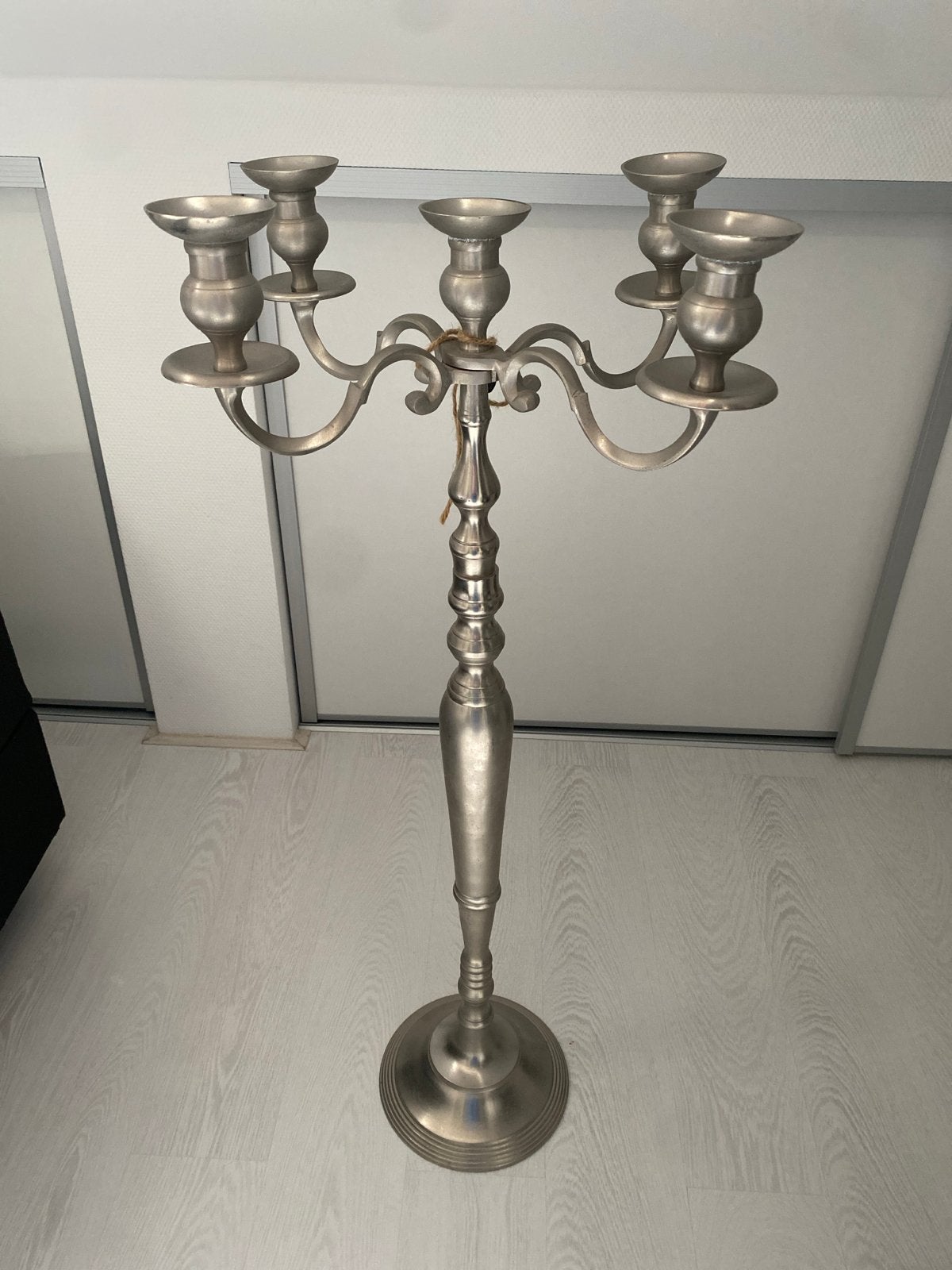 Riverdale kandelaar 1 meter hoog, 46 cm breed - Nieuwstaat, Ophalen, Riverdale, Nieuw, Metaal