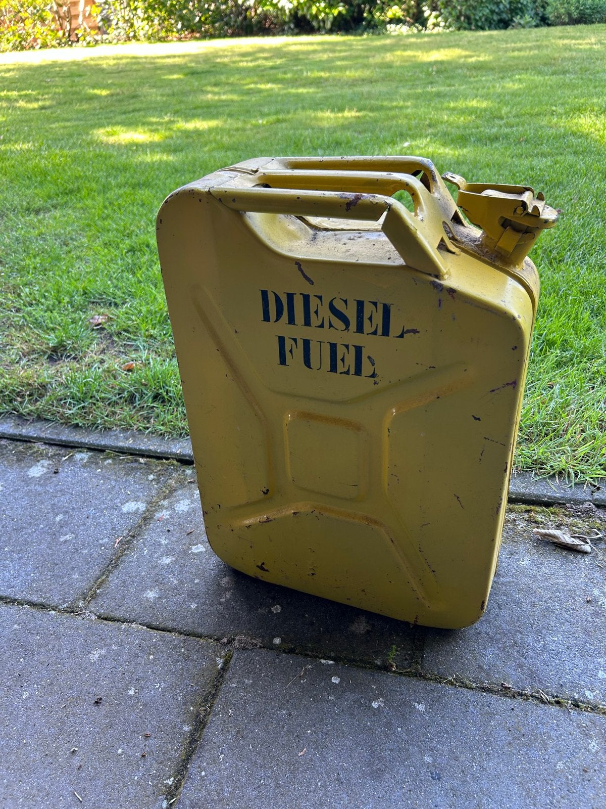 Metalen brandstoftank - Diesel Fuel Jerrycan, Auto-onderdelen, Brandstofsystemen, Ophalen, Gebruikt, Universele onderdelen