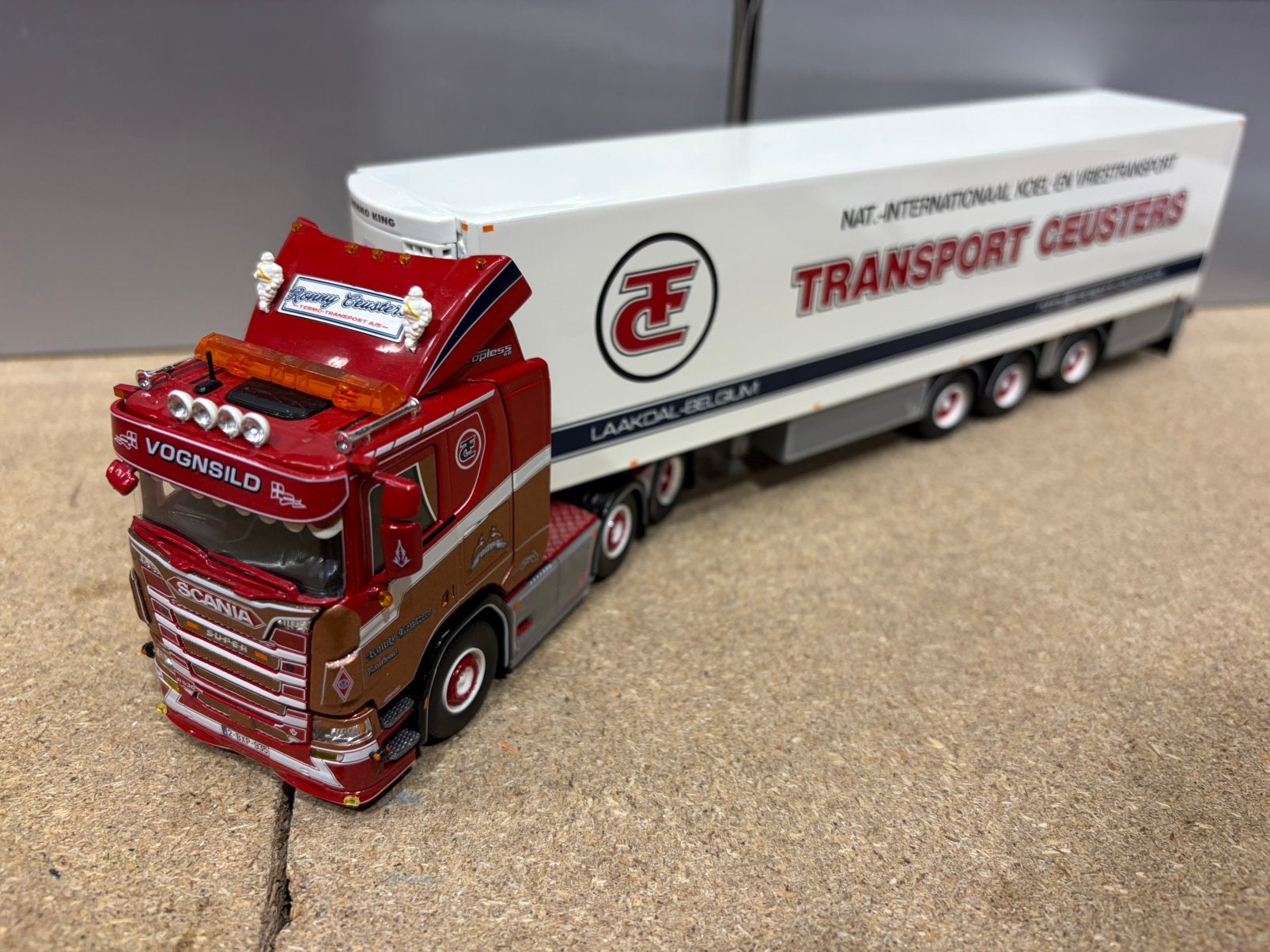 TEKNO SCANIA R530 6x2 RONNY CEUSTERS VOGNSILD, Ophalen of Verzenden, Zo goed als nieuw, Bus of Vrachtwagen, Tekno