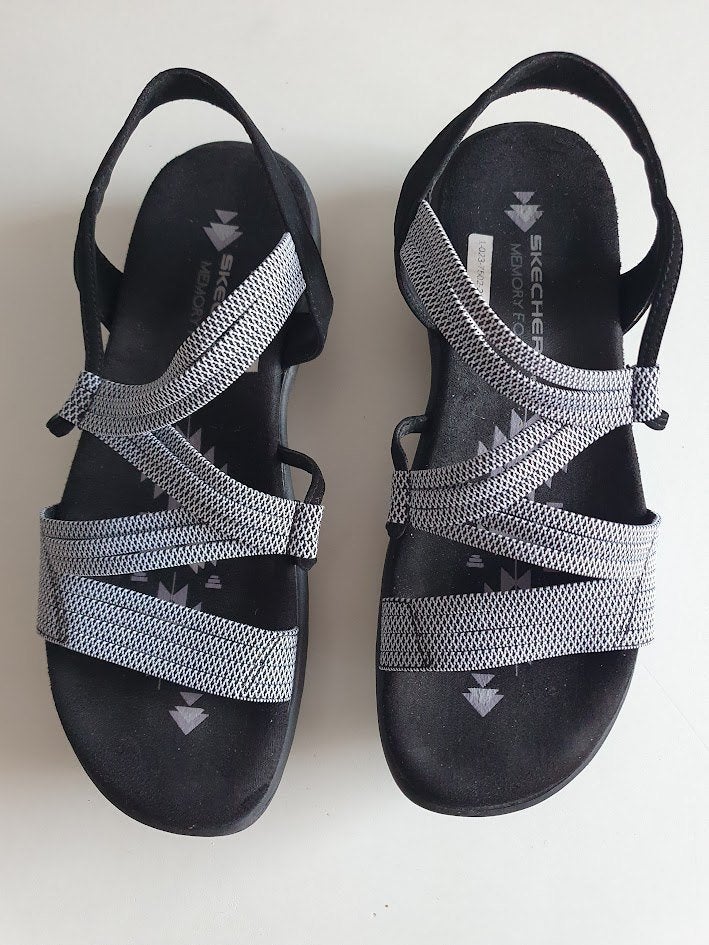 Skechers Reggae Slim Skech Appeal damessandaal maat 37, Skechers, Zwart, Ophalen of Verzenden, Sneakers of Gympen