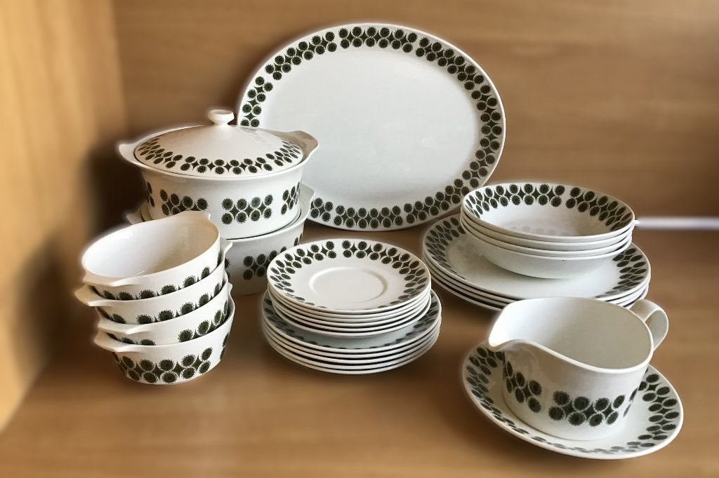 Servies Johnson Brothers Snowhite 'Camelot green', Huis en Inrichting, Ophalen, Gebruikt, Overige merken, Vintage