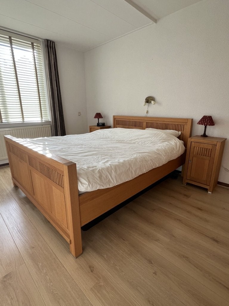 gratis af te halen waterbed, nachtkastjes en linnenkast, Huis en Inrichting, Slaapkamer | Waterbedden, Ophalen, Gebruikt, Tweepersoons