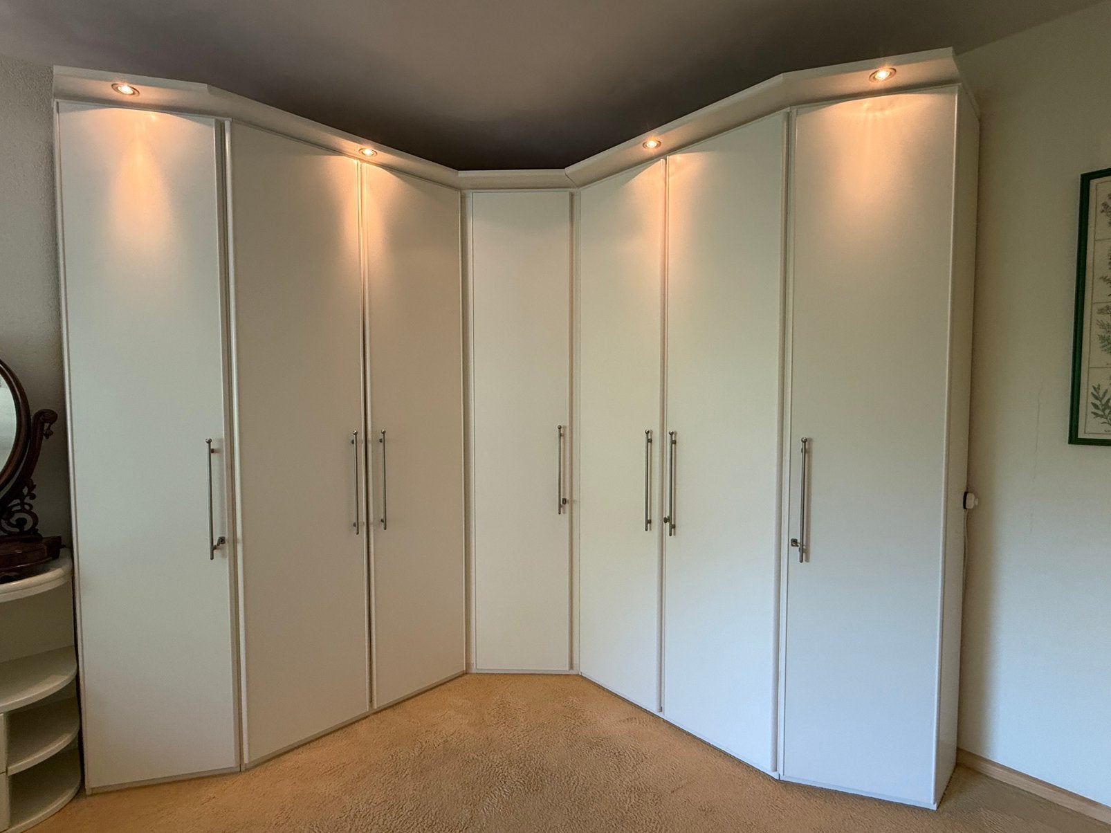 ZGAN keurige en solide Garderobe-/kleding-hoekkast, Ophalen, Met deur(en), 200 cm of meer, Zo goed als nieuw