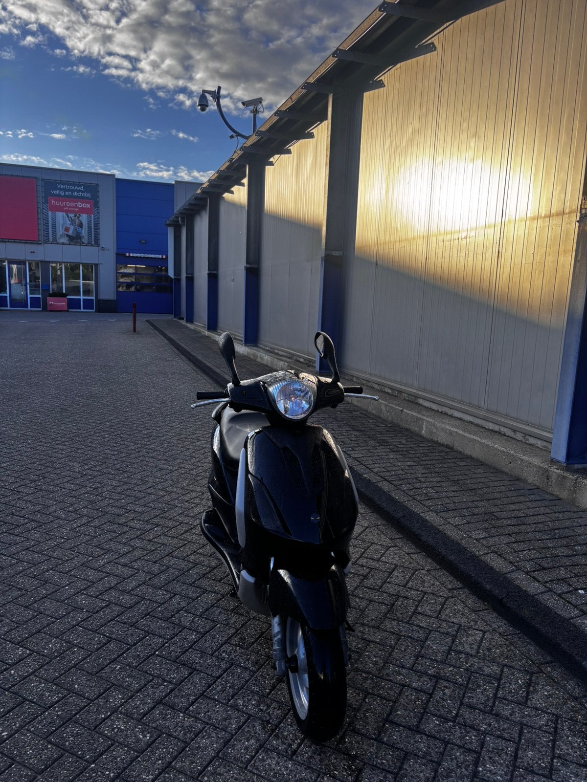 piaggo  fly 2 takt (2011), Ophalen, Zo goed als nieuw, Tweetakt, Fly