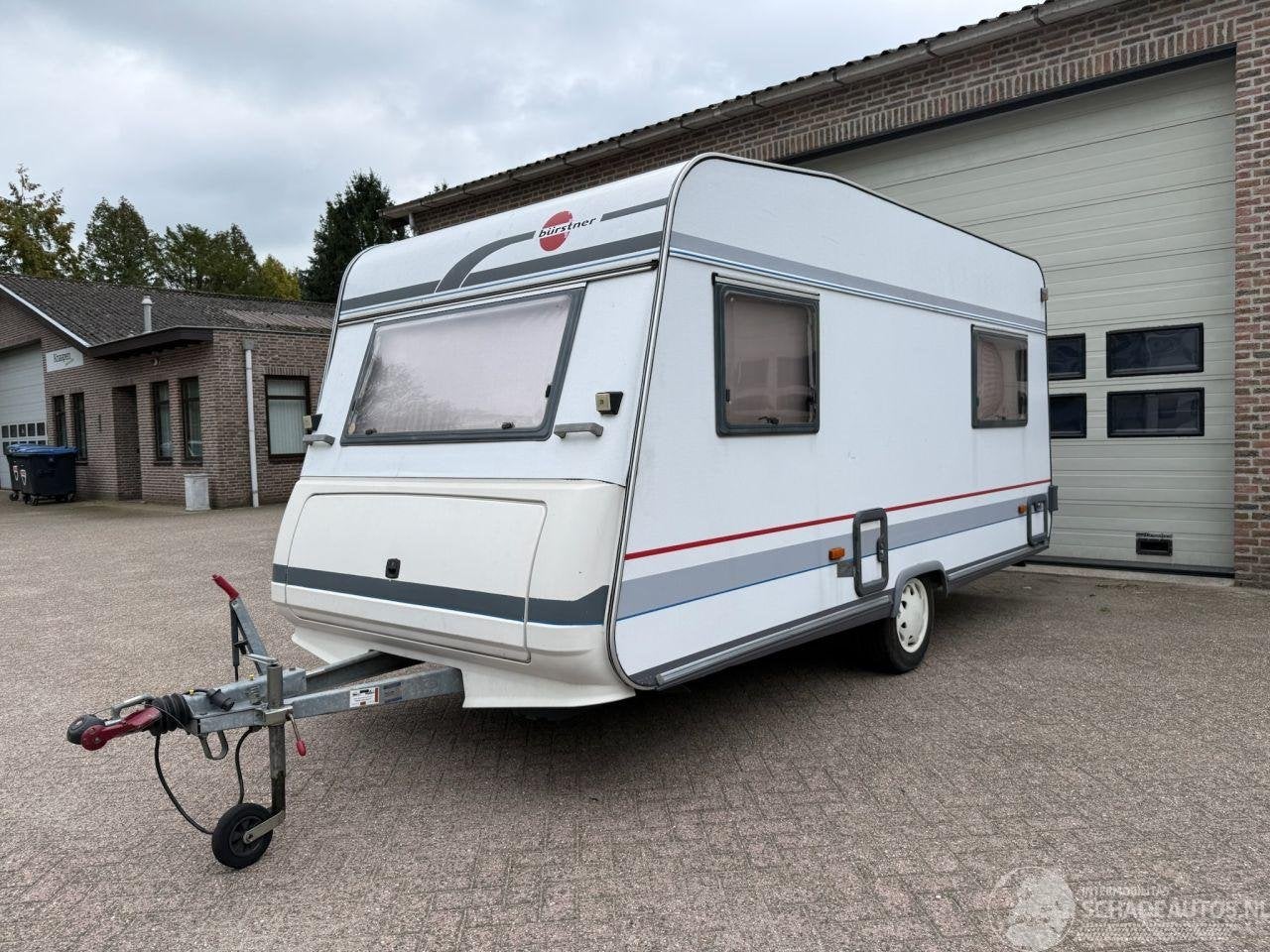 Bürstner 4322 Luifel (bj 1996), Caravans en Kamperen, Bürstner