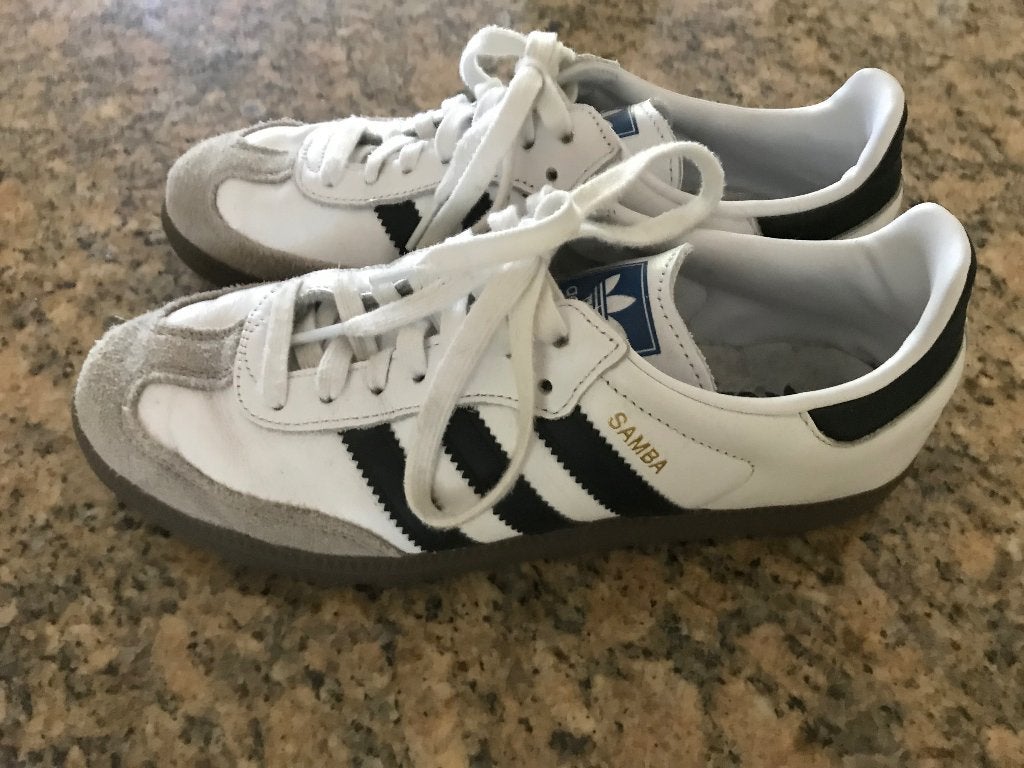 Adidas schoenen maat 40, Kleding | Dames, Adidas, Wit, Ophalen of Verzenden, Sneakers of Gympen