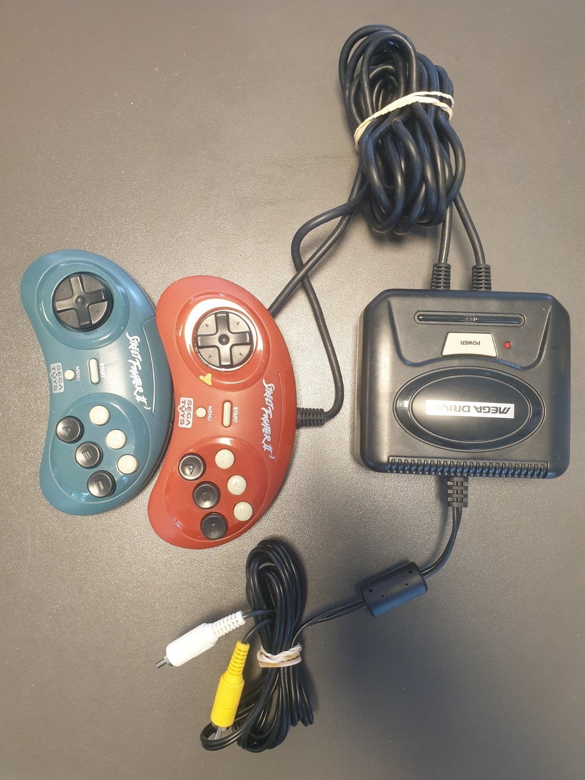 Sega Mega Drive Mini met 2 controllers mist adapter, Spelcomputers en Games, Mega Drive, Met 2 controllers, Ophalen of Verzenden