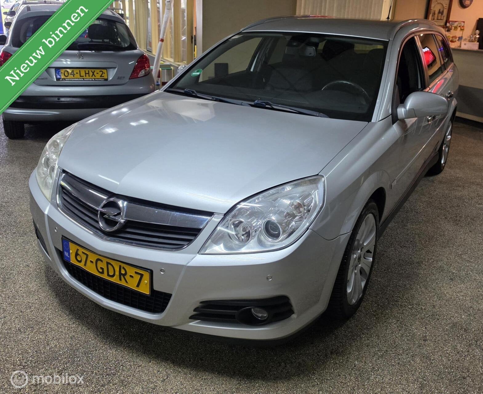Opel Vectra Wagon 1.8-16V Executive, Auto's, Gebruikt, 4 cilinders, 1796 cc, Vectra