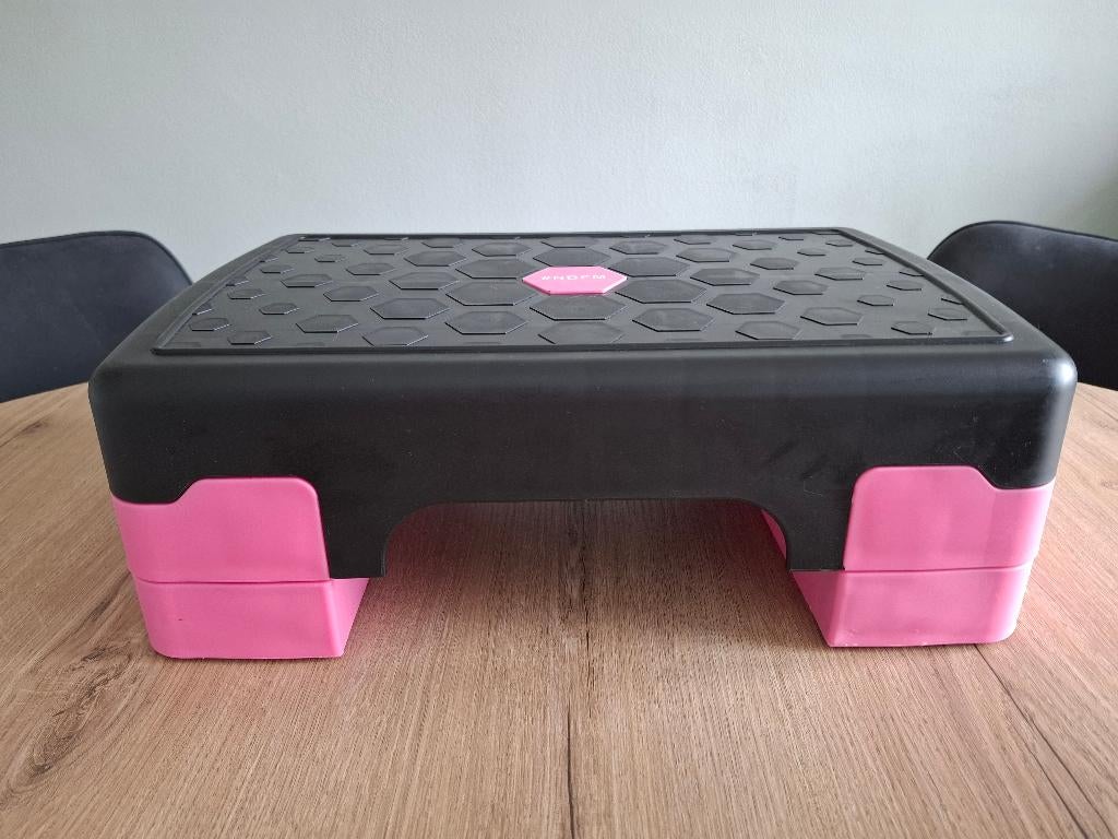 Stepbankje, Sport en Fitness, Fitnessmaterialen, Ophalen of Verzenden, Zo goed als nieuw, Stepbank