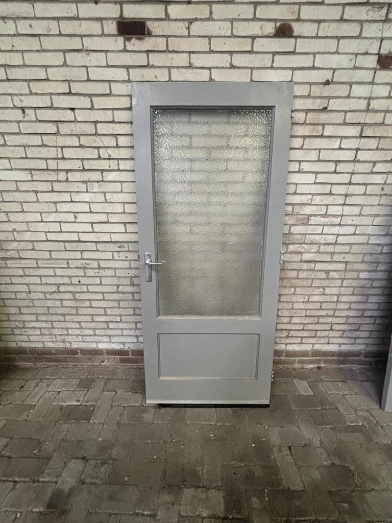 Deur met raam, Doe-het-zelf en Verbouw, Deuren en Horren, Ophalen, Gebruikt, 80 tot 100 cm, Binnendeur