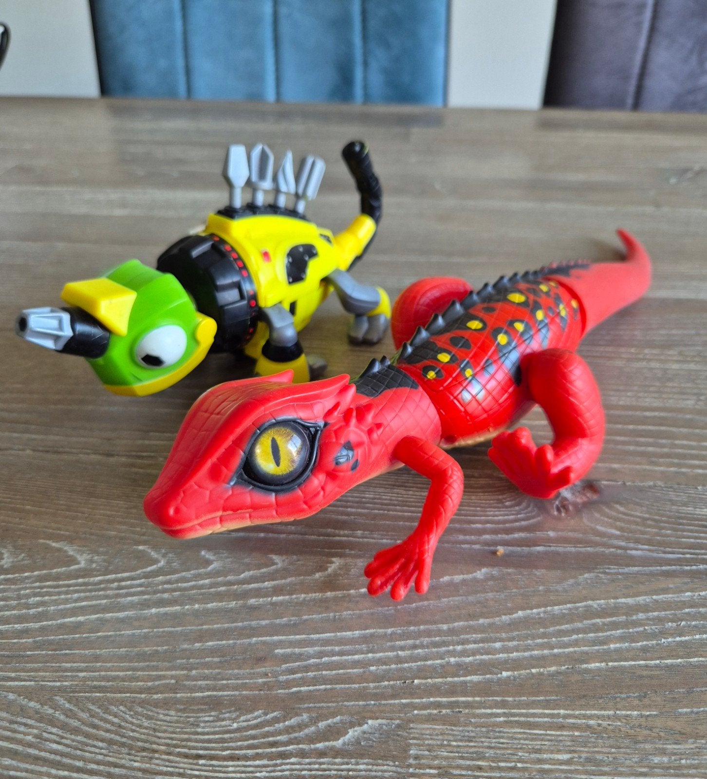 Lopende hagedis en dinosaurus Robotic lizzard, Ophalen of Verzenden