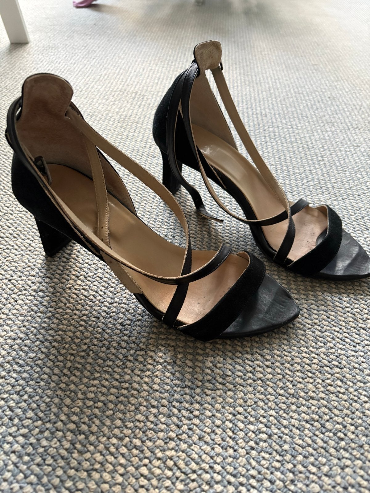 Gratis af te halen: dames sandalen mat hak, Maat 38, Ophalen, Zwart, Lage of Enkellaarzen, Gedragen
